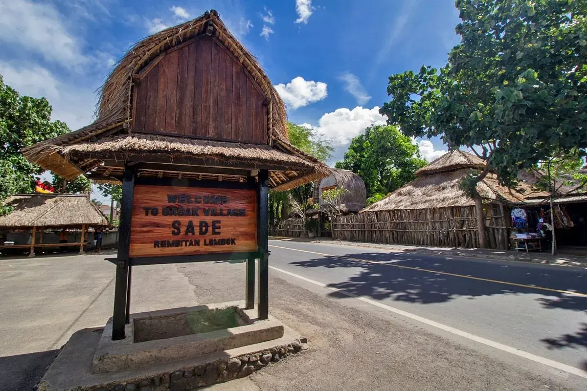 Desa Adat Sade