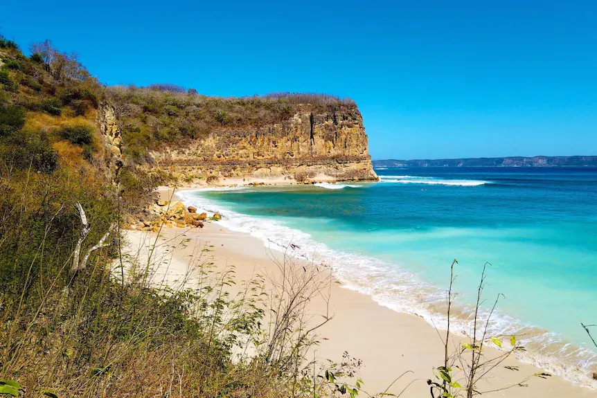 Pantai Ekas