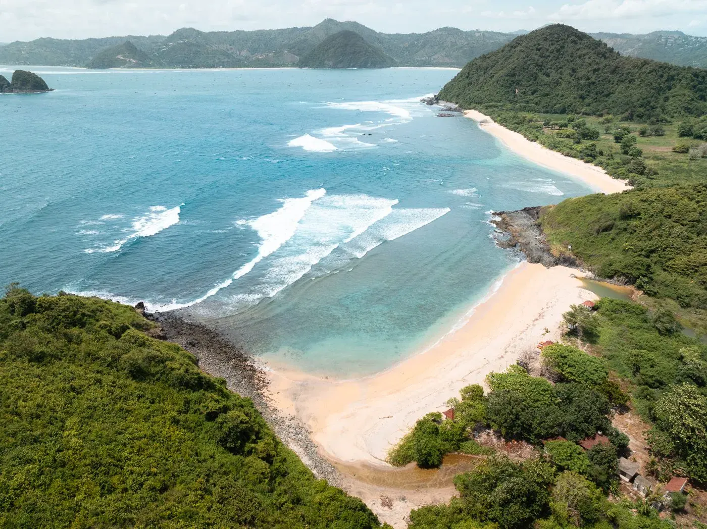 Pantai Mawi