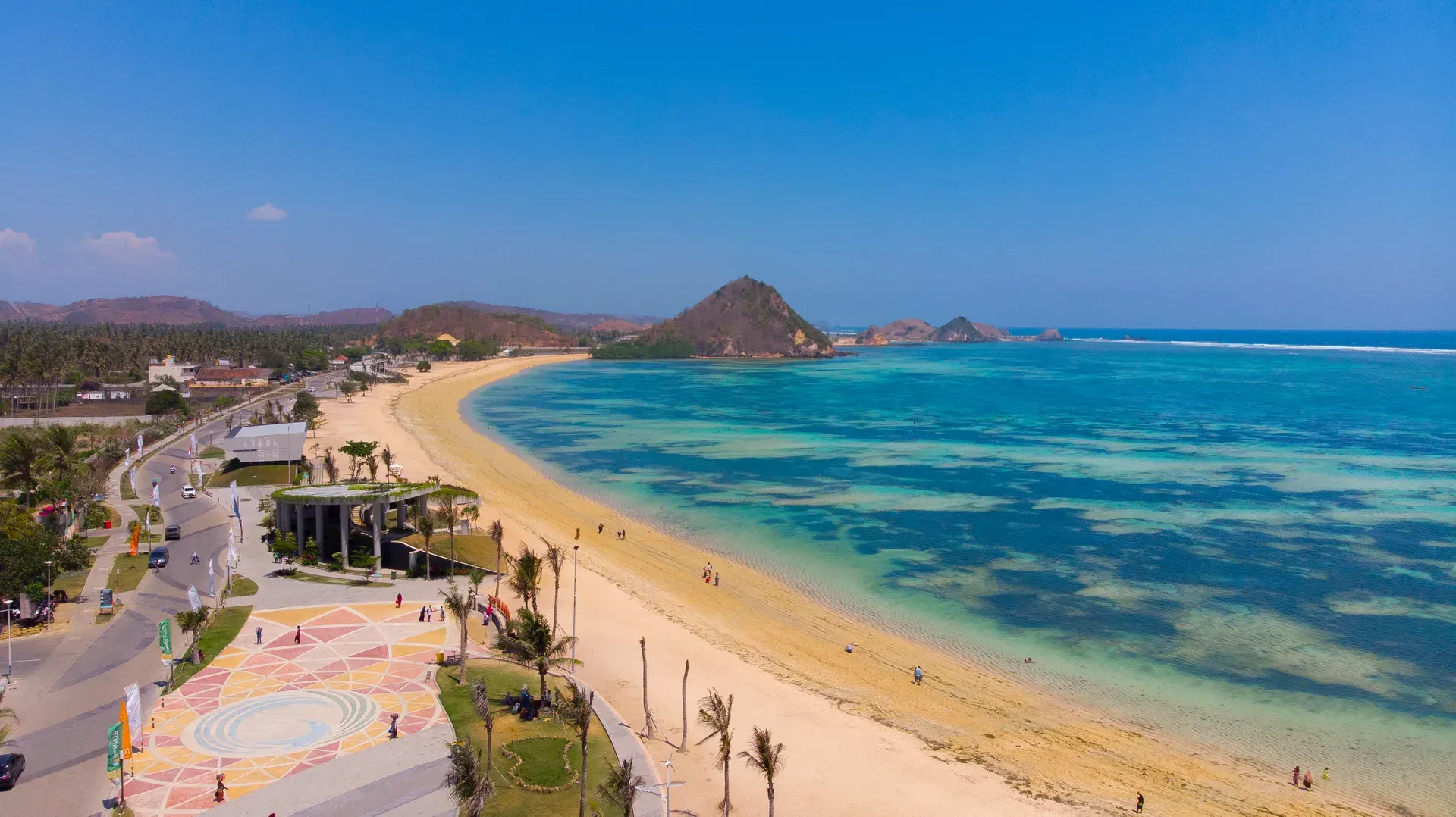 Pantai Kuta Mandalika