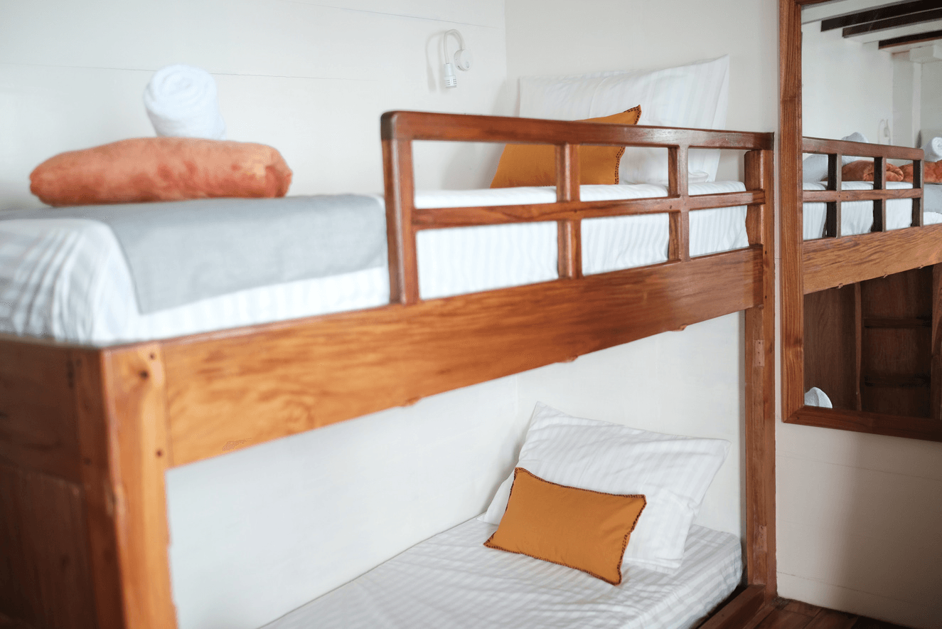 Lombok to Komodo 4D3N — Live on Board Cruise
