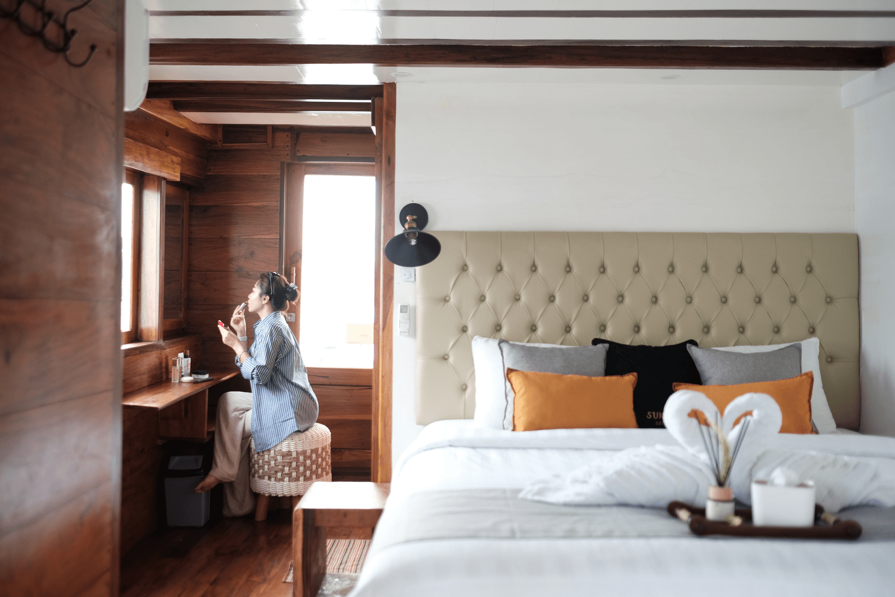 Lombok to Komodo 4D3N — Live on Board Cruise