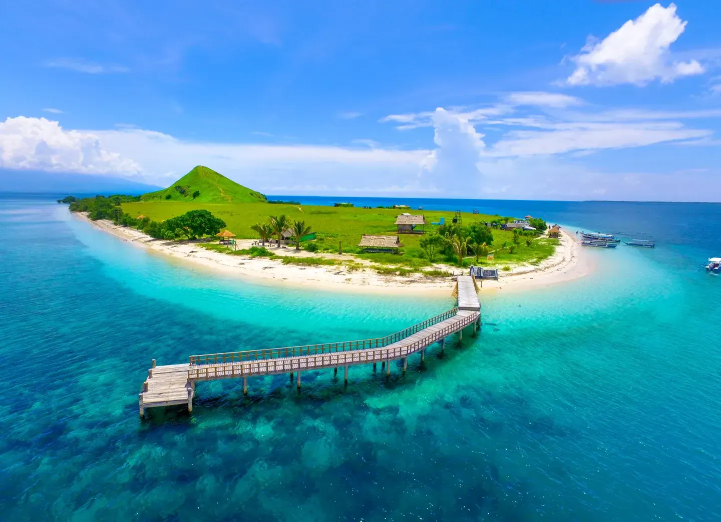 Kenawa Island