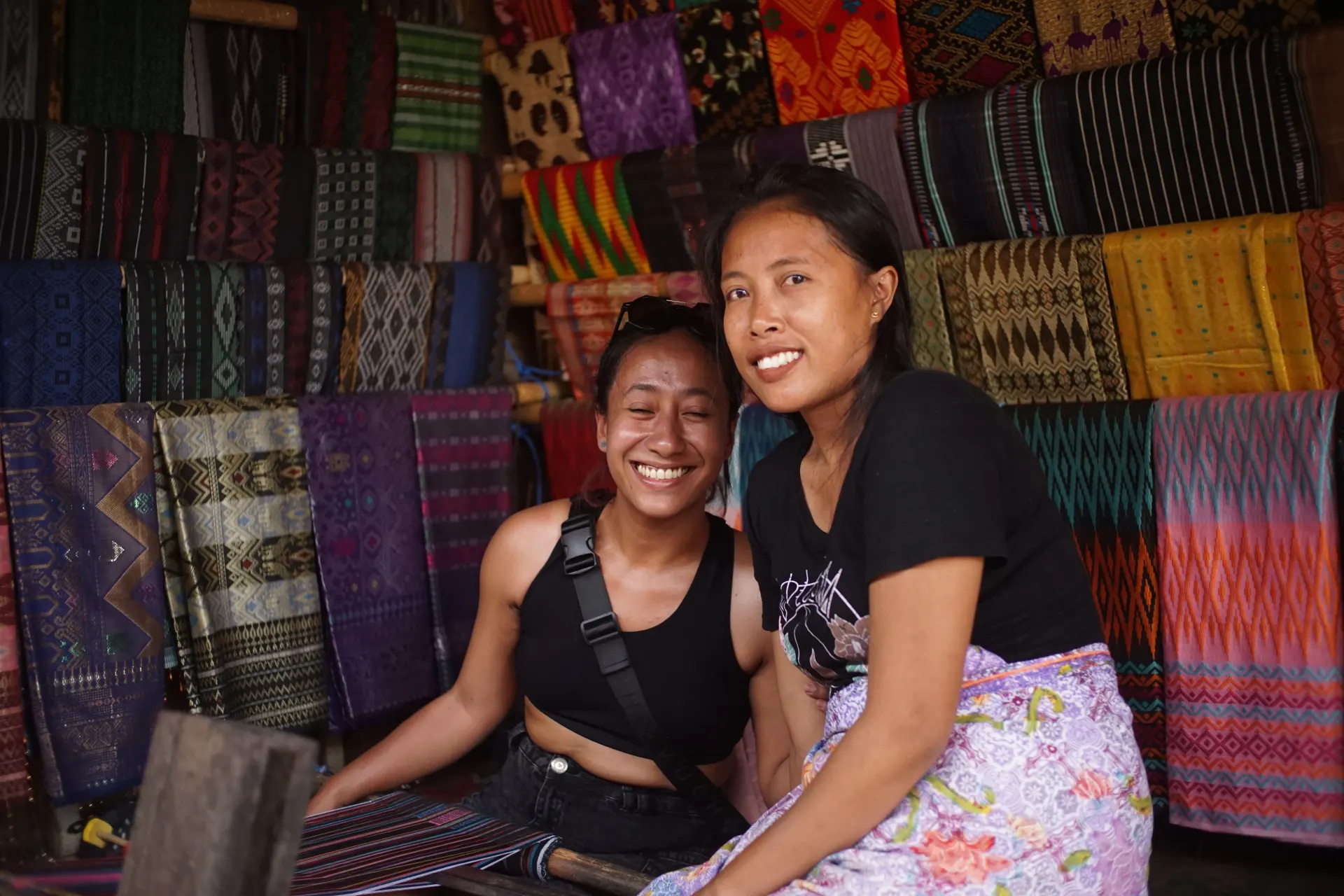 Belajar Tenunan Asli Lombok