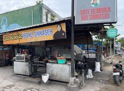 Sate Rembiga ibu Sinnaseh