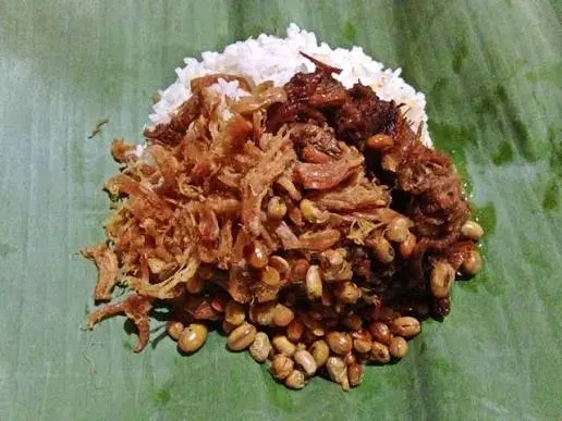 Nasi Balap Puyung
