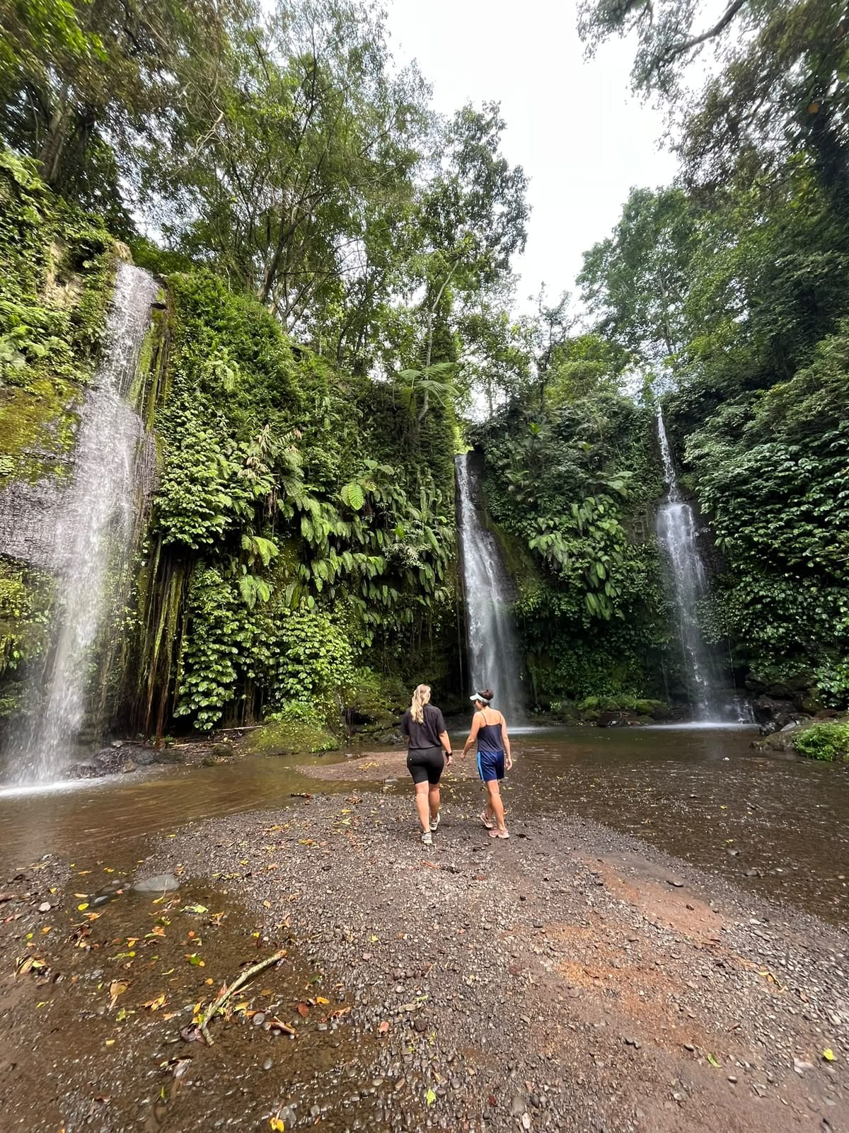 RINJANI WATERFALL & TROPICAL GILI ESCAPE