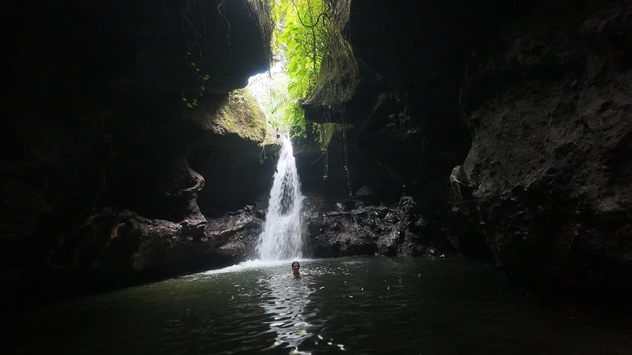 Air Terjun Sarang Walet
