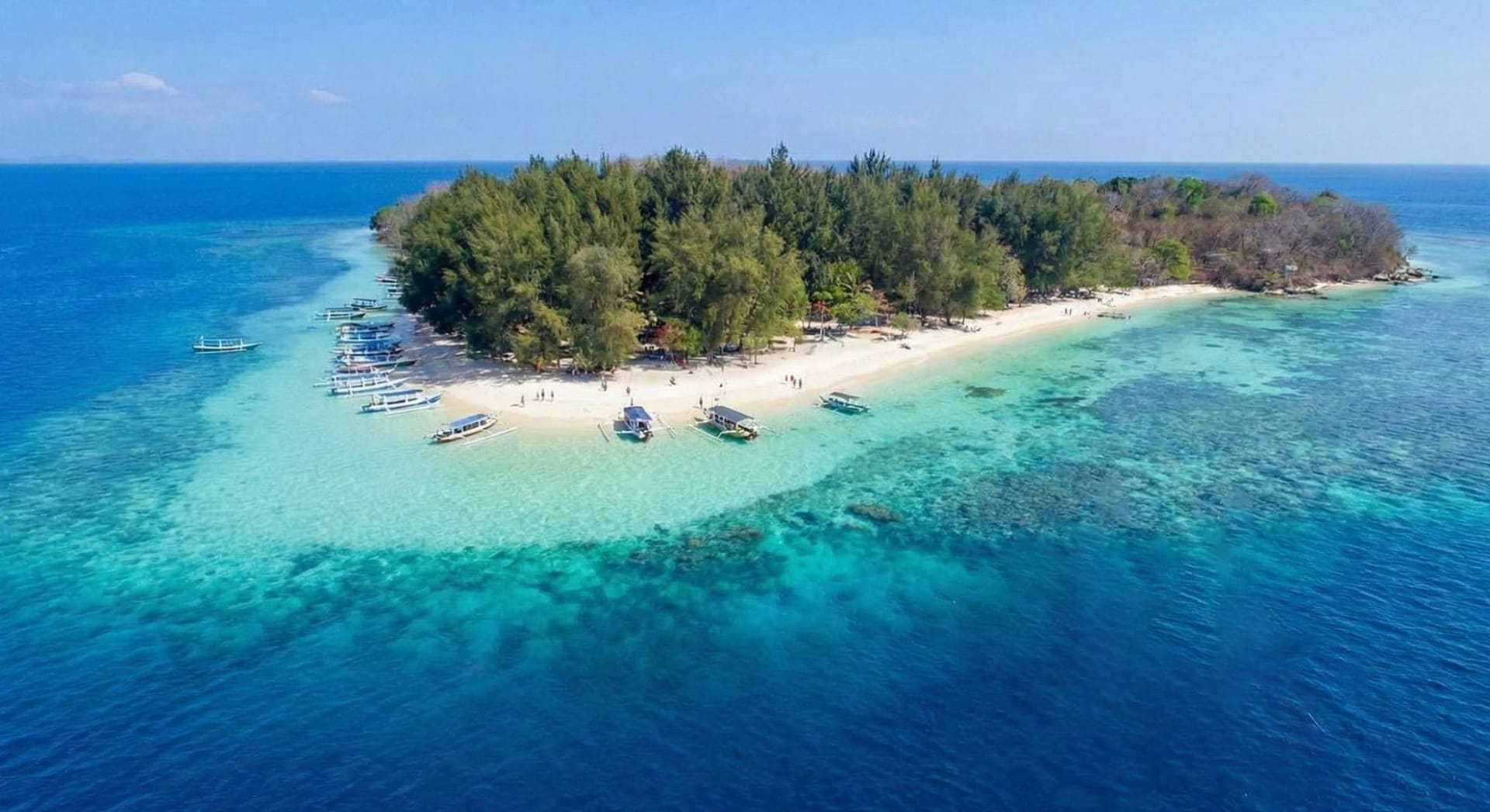 THE SOUTHERN CHARM OF LOMBOK