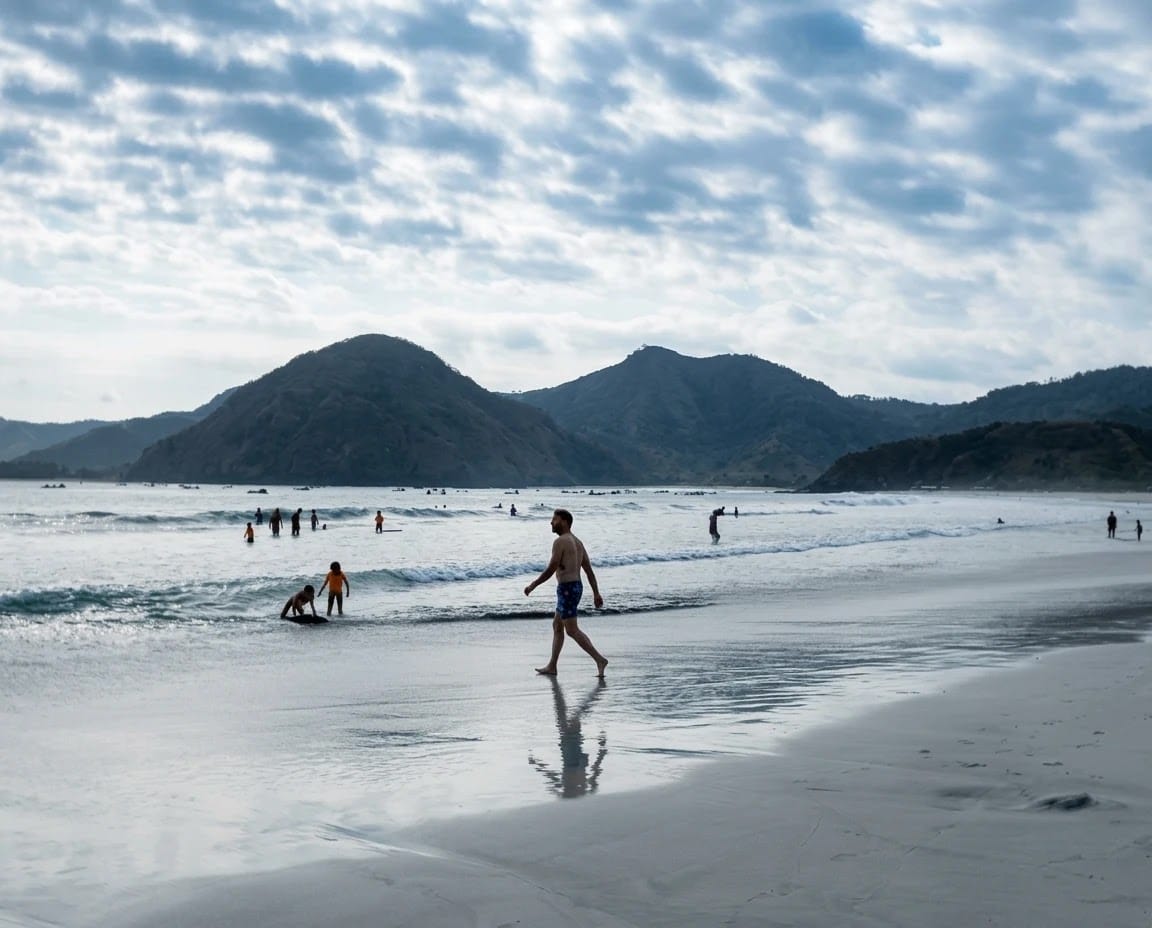 THE SOUTHERN CHARM OF LOMBOK
