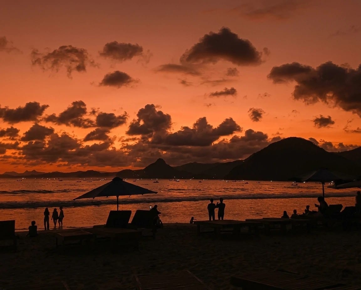 THE SOUTHERN CHARM OF LOMBOK