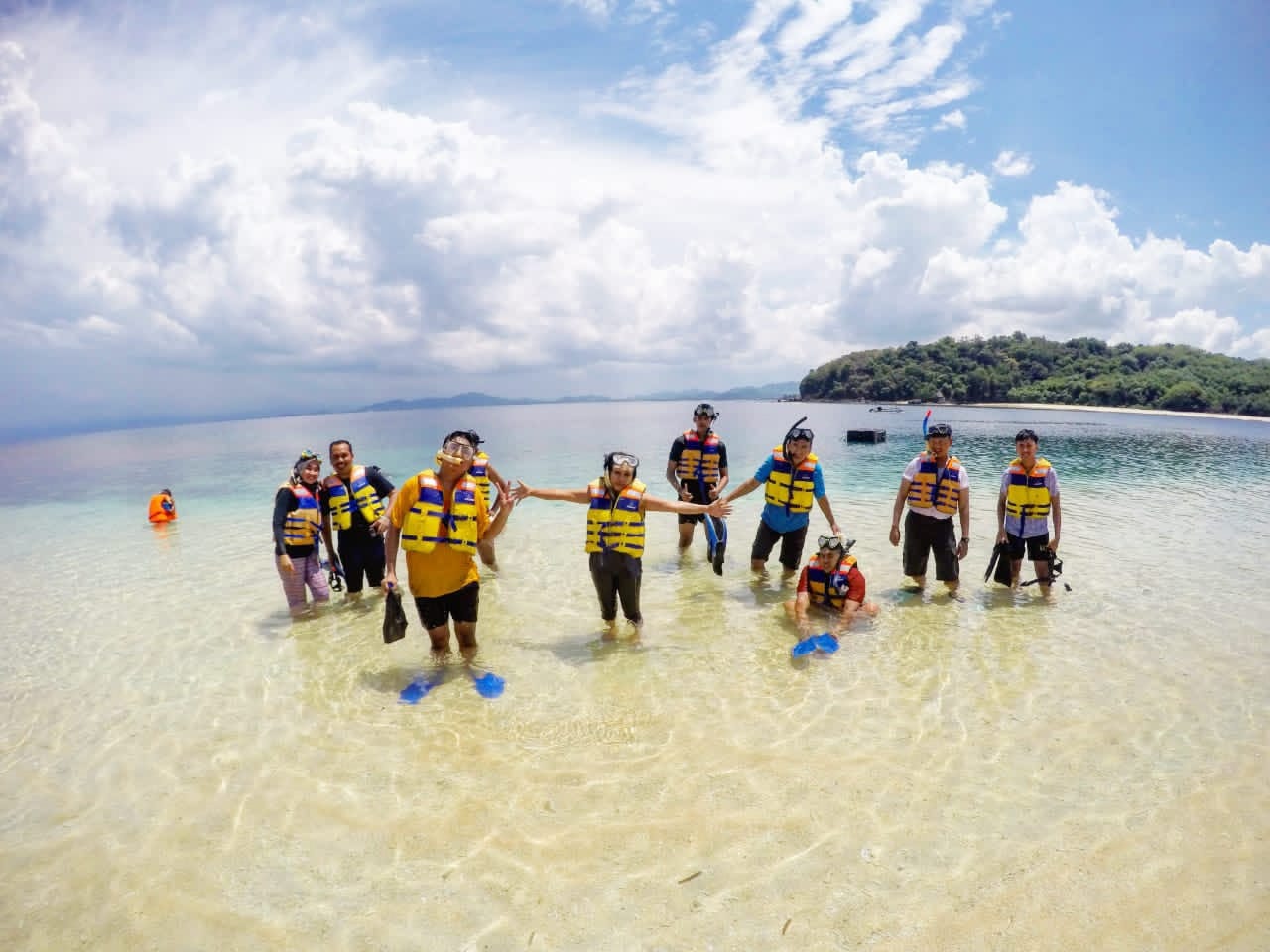 SECRET GILI & TWIN WATERFALL EXPLORER