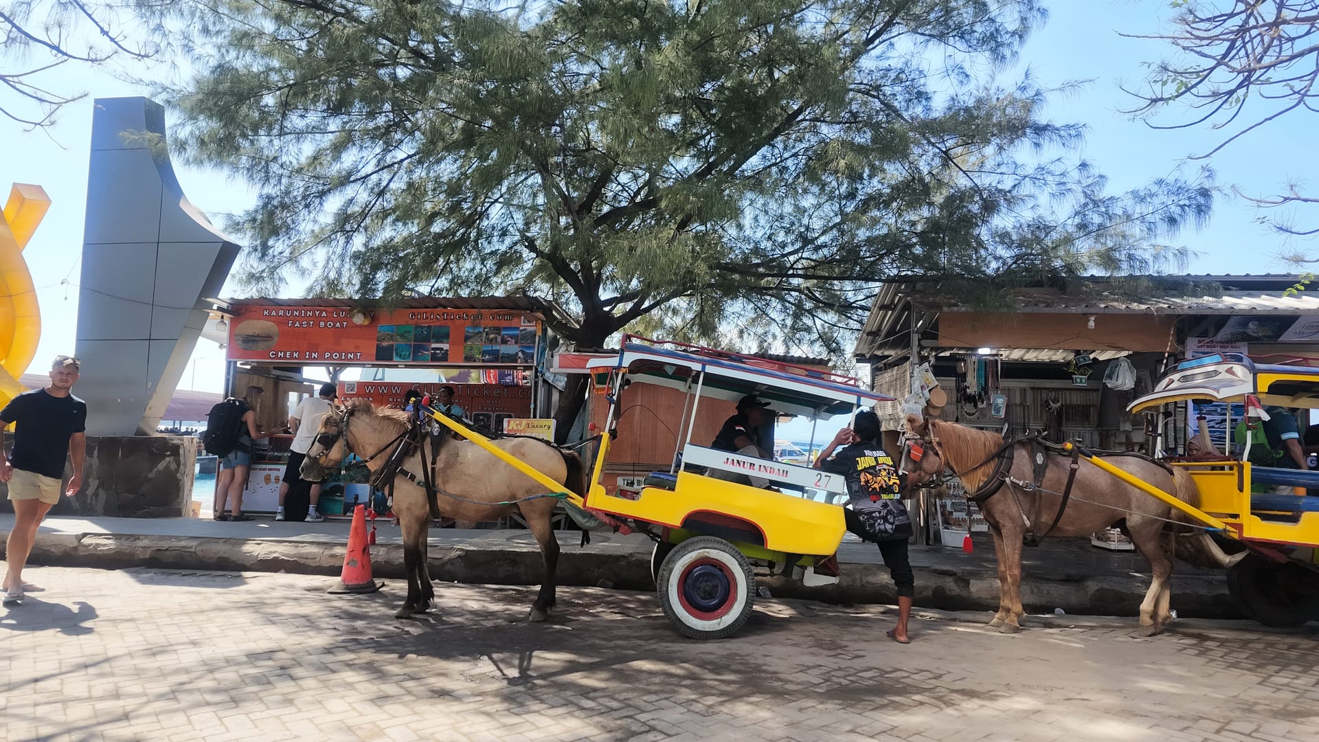 THE AUTHENTIC LOMBOK & SOUTH COAST
